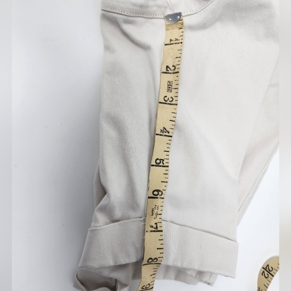 J. Jill Live In Chino Women's Bermuda Khaki Cuffed Stretch Size‎ 8 Shorts - Picture 10 of 11